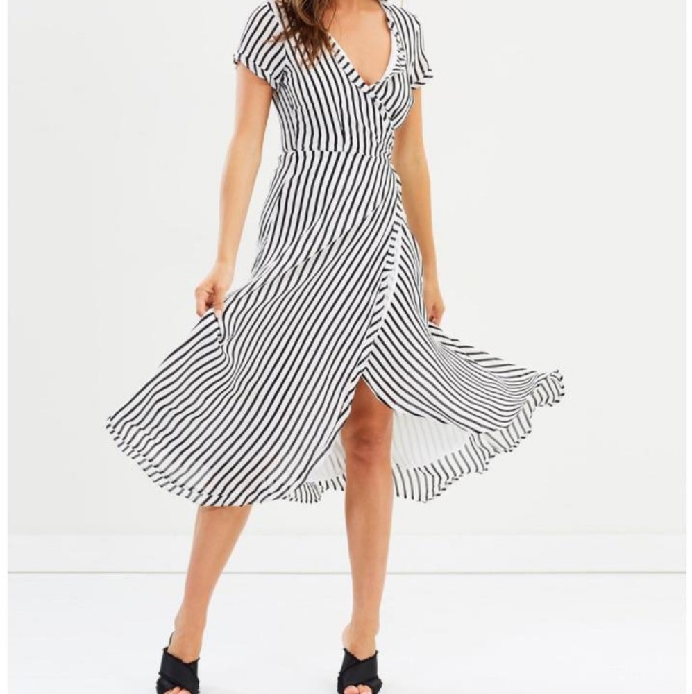 Fun and flirty striped wrap white and black dress